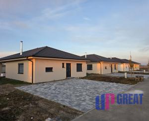 projekthviezda.sk Posledné RD na Javorovej vo Hviezdoslavove