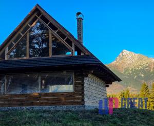 LUXUSNÉ zrubové chalupy s výhľadom na Kriváň (obec Východná)