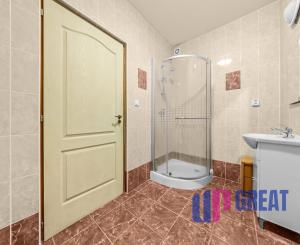 PREDAJ PENZIÓNU – MAD " Nie je to len penzión, je to príležitosť - " zariadenie pre seniorov." výstavba rodinných domov"