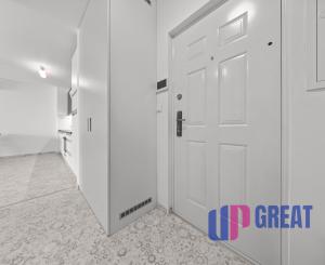 VEĽKOMETRÁŽNY, BEZBARIÉROVÝ 2-IZBOVÝ BYT V NOVOSTAVBE, CENTRUM ŠAMORÍN