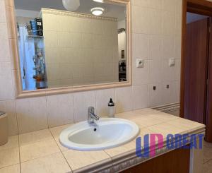 Na predaj 5-izbový rodinný dom s veľkorysou záhradou a bazénom v Podunajských Biskupiciach