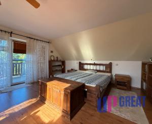 Na predaj 5-izbový rodinný dom s veľkorysou záhradou a bazénom v Podunajských Biskupiciach