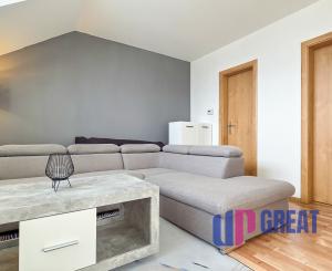 2-izbový mezonetový byt pod Vysokými Tatrami (Veľký Slavkov)