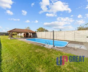 PREDAJ PENZIÓNU – MAD " Nie je to len penzión, je to príležitosť - " zariadenie pre seniorov." výstavba rodinných domov"