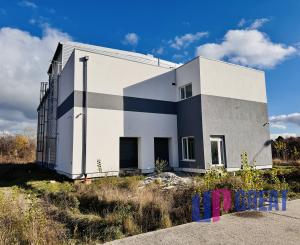 NA PREDAJ: Moderná komerčná budova vo fáze finalizácie – Senica.