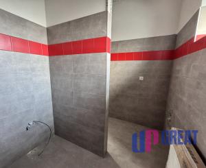 NA PREDAJ: Moderná komerčná budova vo fáze finalizácie – Senica.