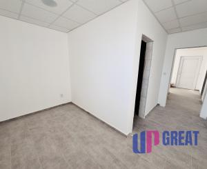 NA PREDAJ: Moderná komerčná budova vo fáze finalizácie – Senica.