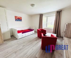 Na prenájom 1-izbový zariadený byt,Holíč -okres Skalica.