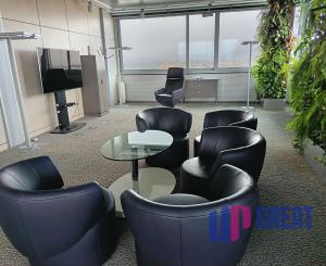 Ikonické Sídlo na prenájom pre Lídrov na 10. Poschodí