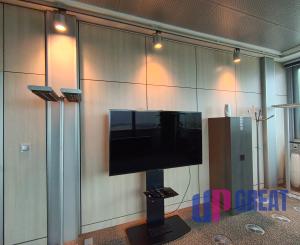 Ikonické Sídlo na prenájom pre Lídrov na 10. Poschodí