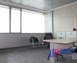 Ikonické Sídlo na prenájom pre Lídrov na 10. Poschodí