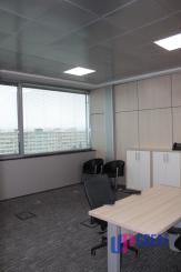 Ikonické Sídlo na prenájom pre Lídrov na 10. Poschodí