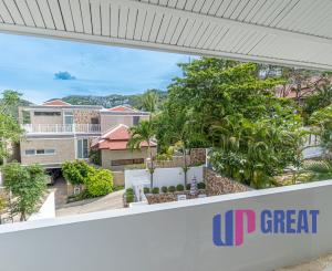 Luxusná 4-izbová vila z travertínu na predaj v Chaweng Noi, Koh Samui