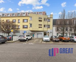 NA PREDAJ_3 IZBOVÝ KOMPLETNE ZARIADENÝ LUXUSNÝ BYT V CENTRE ŠAMORÍNA