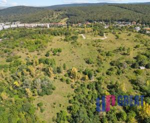 Na predaj pozemok v Lamači, Pod Zečákom