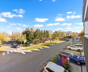 PRENÁJOM -  VEĽKOMETRÁŽNY, BEZBARIÉROVÝ 2-IZBOVÝ BYT V NOVOSTAVBE, CENTRUM ŠAMORÍN