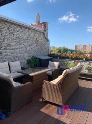 Na predaj 4 izbový  byt so zimnou záhradou a veľkou terasou