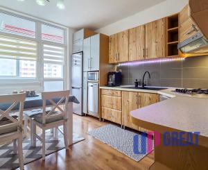 SPIŠSKÁ NOVÁ VES 3-izbový byt na PREDAJ (sídlisko Západ)