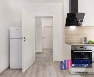 Na prenájom - Kompletne zariadený , bezbariérový 1-izbový byt v novostavbe, Sídlisko Platan Šamorín