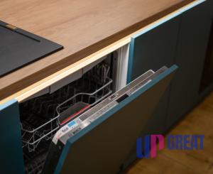 🏡 NA PREDAJ veľkometrážny 2izb.byt a garáž, Nové Mesto nad Váhom