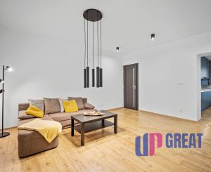 🏡 NA PREDAJ veľkometrážny 2izb.byt a garáž, Nové Mesto nad Váhom