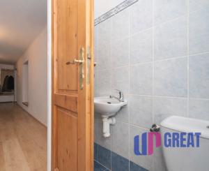 🏡 Na predaj zrekonštruovaný rodinný dom v obci Čachtice