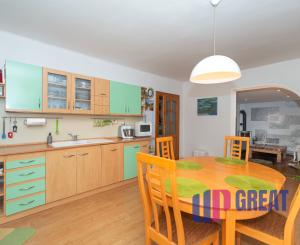 🏡 Na predaj zrekonštruovaný rodinný dom v obci Čachtice