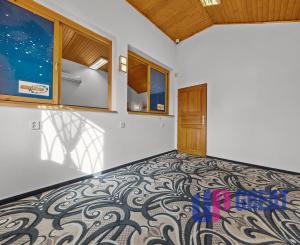 PREDAJ KOMERČNÉHO PRIESTORU, ROHOVCE (25 min. Bratislava R7)