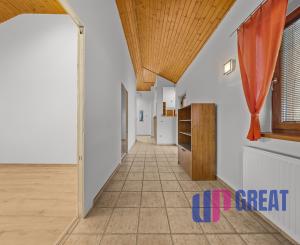 PREDAJ KOMERČNÉHO PRIESTORU, ROHOVCE (25 min. Bratislava R7)