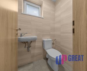 NA PREDAJ – 2-IZB. DOMČEK Rohovce, 25 min od BA