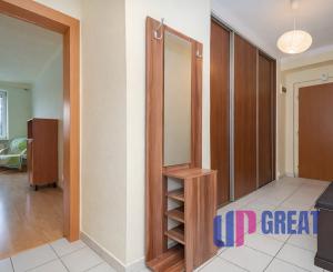 PREDAJ 2-IZBOVÝ BYT S BALKÓNOM V TEHLOVOM DOME – ul. 1. MÁJA