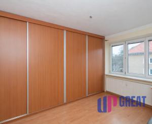 PREDAJ 2-IZBOVÝ BYT S BALKÓNOM V TEHLOVOM DOME – ul. 1. MÁJA