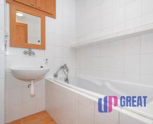 PREDAJ 2-IZBOVÝ BYT S BALKÓNOM V TEHLOVOM DOME – ul. 1. MÁJA