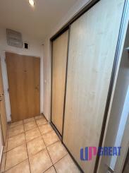 PREDAJ: Slnečný 3-izbový byt v srdci Ružinova – tehla a zeleň