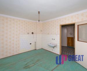 NA PREDAJ Rodinný dom s pozemkom 1188 m² - Moravské Lieskové
