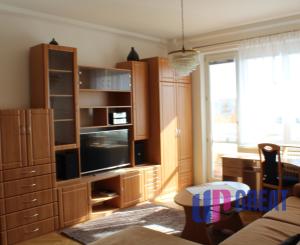 Na prenájom priestranný 1.5 izbový byt na Radarovej ulici