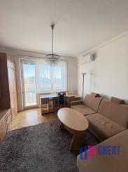 Na prenájom priestranný 1.5 izbový byt na Radarovej ulici