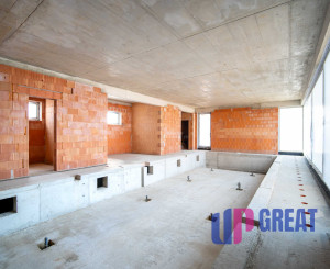 PREDAJ RODINNEJ VILY S WELLNESS A POZEMKOM 2548 m² – ROVINKA