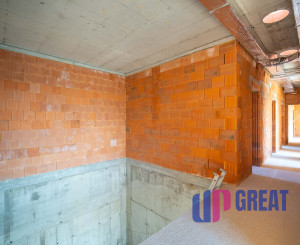 PREDAJ RODINNEJ VILY S WELLNESS A POZEMKOM 2548 m² – ROVINKA