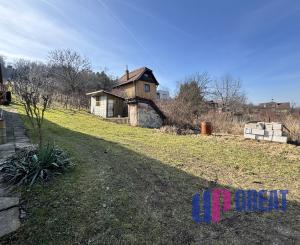 Stavebný pozemok s projektom a stavebným povolením – Skalica, lokalita Koziny.