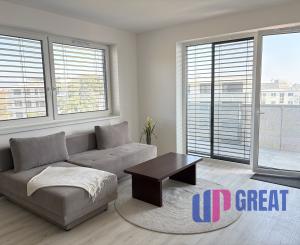 Na prenájom krásny 2 izbový byt v novostavbe s balkónom a parkovaním