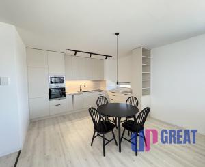 Na prenájom krásny 2 izbový byt v novostavbe s balkónom a parkovaním