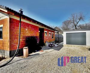 🏡 NA PREDAJ POSLEDNÝ RODINNÝ DOM v súkromnej ulici, Stará Turá