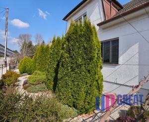 PREDAJ - Rodinný dom - Čachtice