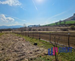 STUDENEC- 2 rodinné domy + POZEMOK na PREDAJ