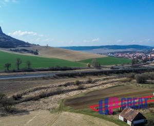 STUDENEC- 2 rodinné domy + POZEMOK na PREDAJ