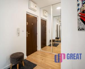 PREDAJ 2 izb. bytu Podunajská, Bratislava, balkón, parking