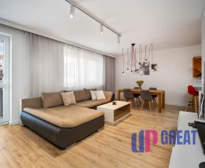 PREDAJ 2 izb. bytu Podunajská, Bratislava, balkón, parking