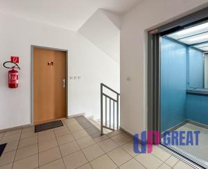 PREDAJ 2 izb. bytu Podunajská, Bratislava, balkón, parking