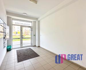 PREDAJ 2 izb. bytu Podunajská, Bratislava, balkón, parking